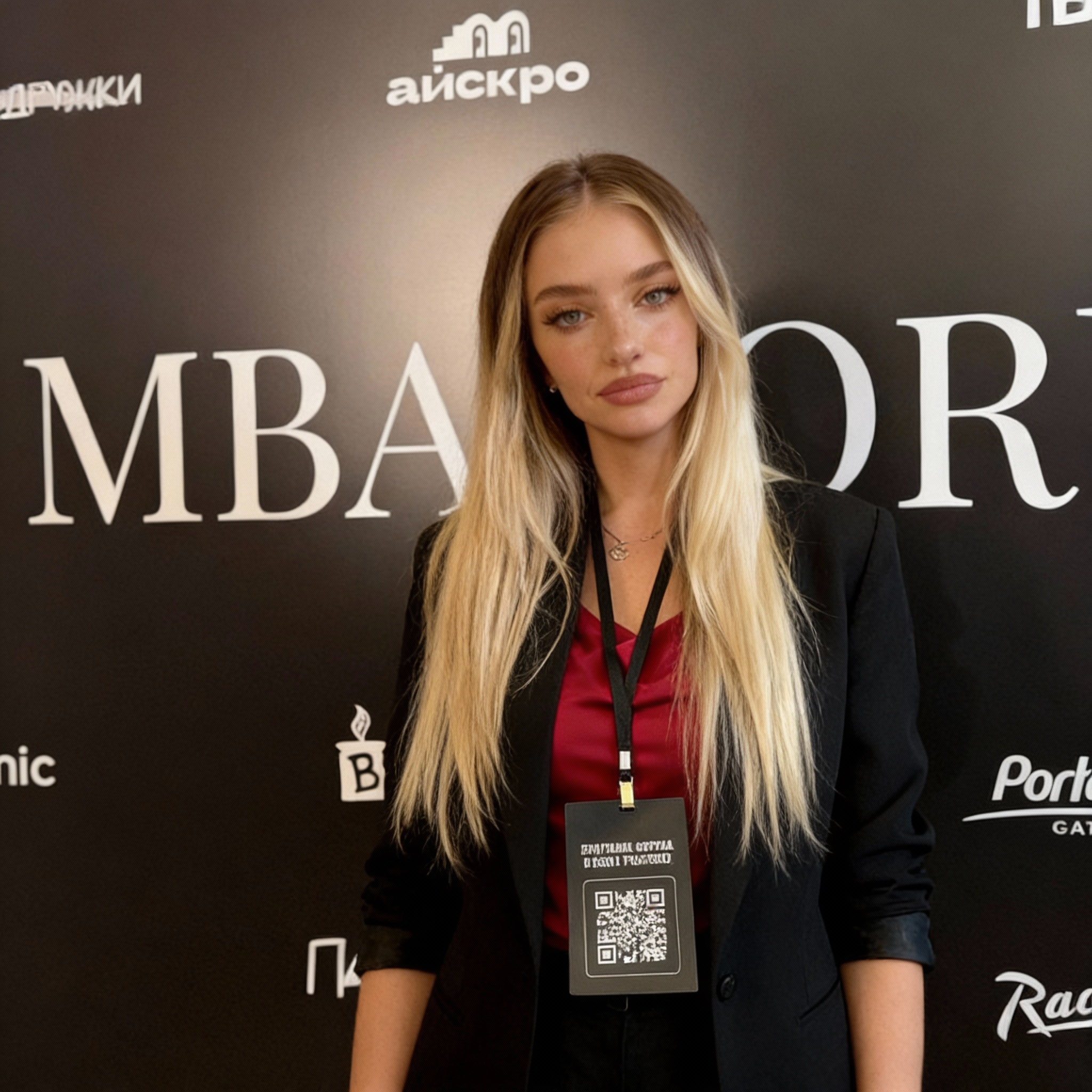 Елена Соколова